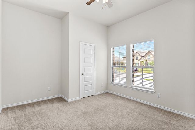 112 Mockingbird Hill Drive, Joshua, TX 76058