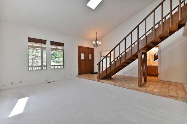 24050 Carson Dr, Pioneer, CA 95666