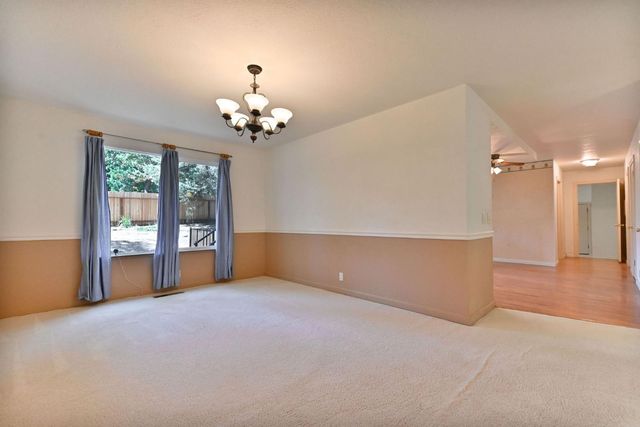 24050 Carson Dr, Pioneer, CA 95666