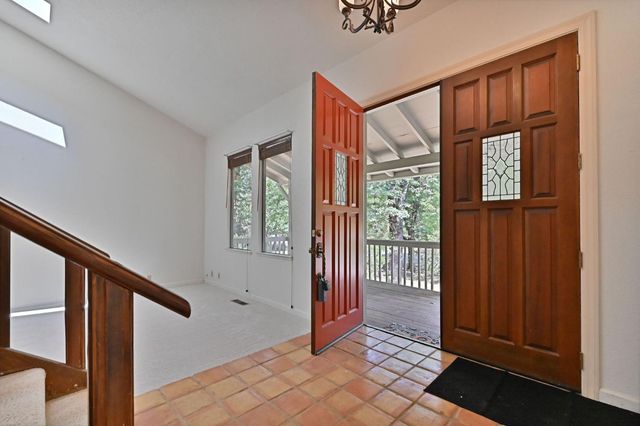 24050 Carson Dr, Pioneer, CA 95666