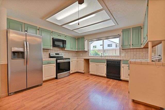 24050 Carson Dr, Pioneer, CA 95666