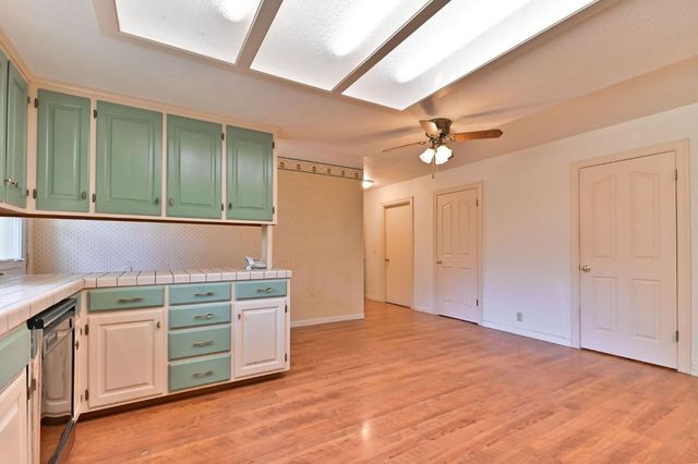 24050 Carson Dr, Pioneer, CA 95666