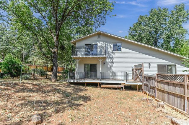 24050 Carson Dr, Pioneer, CA 95666