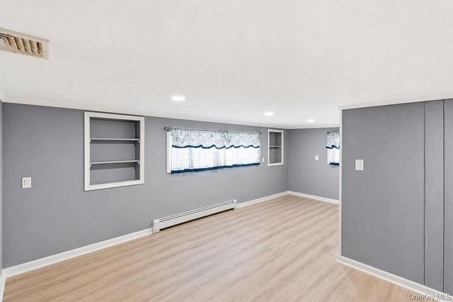 27 Jane Drive, North Babylon, NY 11703