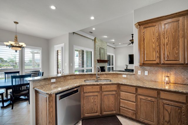 3133 Belmont Lane, Terrell, TX 75160