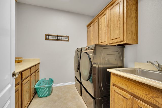 3133 Belmont Lane, Terrell, TX 75160