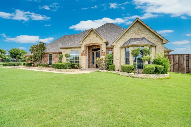 3133 Belmont Lane, Terrell, TX 75160