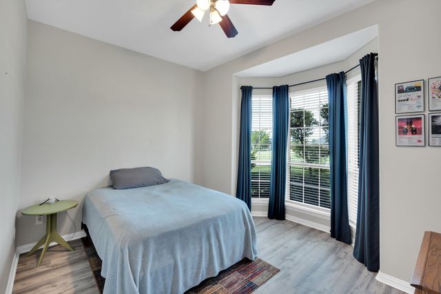 3133 Belmont Lane, Terrell, TX 75160