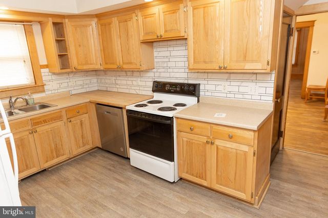 329-331 E. CHURCH STREET, Lock Haven, PA 17745