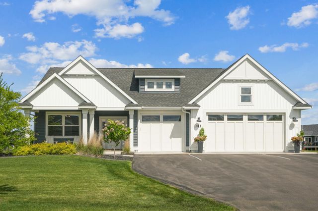 584 Reynolds Street, River Falls, WI 54022