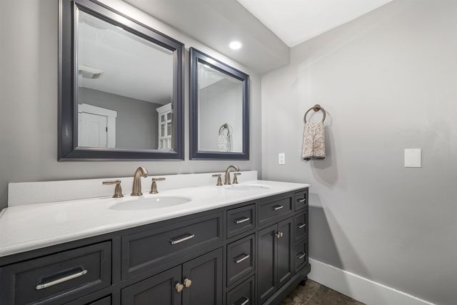 236 Main Street, Candia, NH 03034