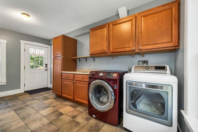 236 Main Street, Candia, NH 03034