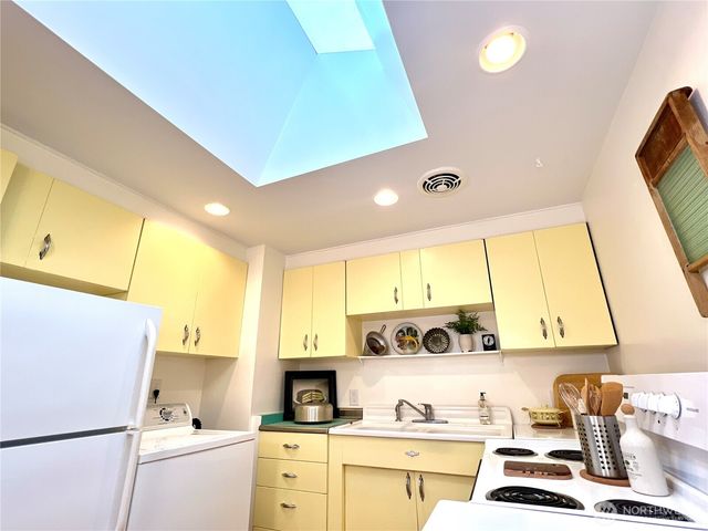 7919 45th Avenue S, Seattle, WA 98118