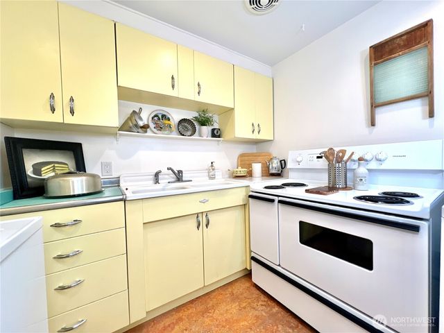 7919 45th Avenue S, Seattle, WA 98118