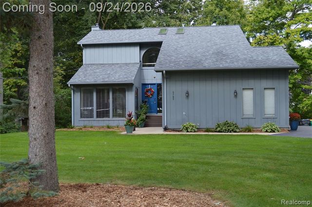4789 Curtis Lane, Clarkston, MI 48346