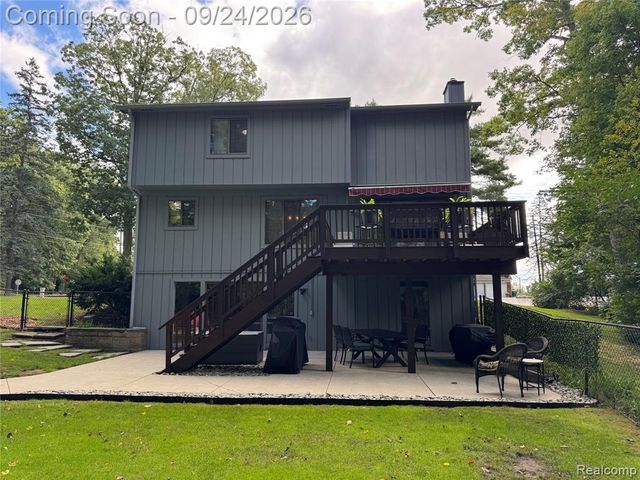 4789 Curtis Lane, Clarkston, MI 48346