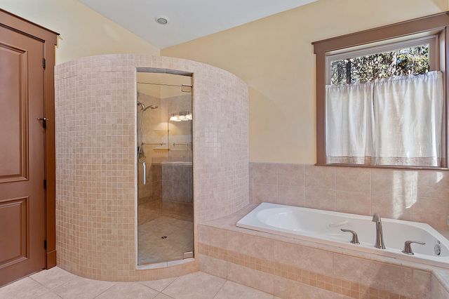 6995 Monument Drive, Grants Pass, OR 97526