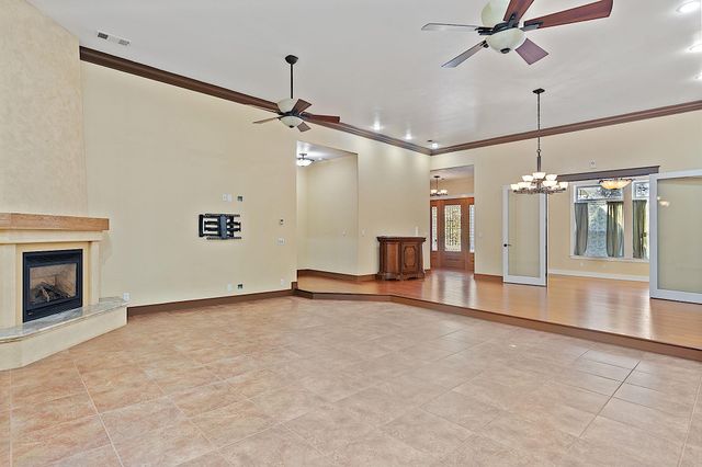 6995 Monument Drive, Grants Pass, OR 97526