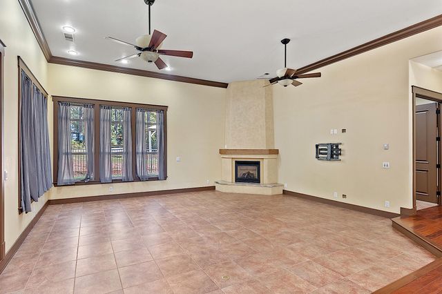 6995 Monument Drive, Grants Pass, OR 97526