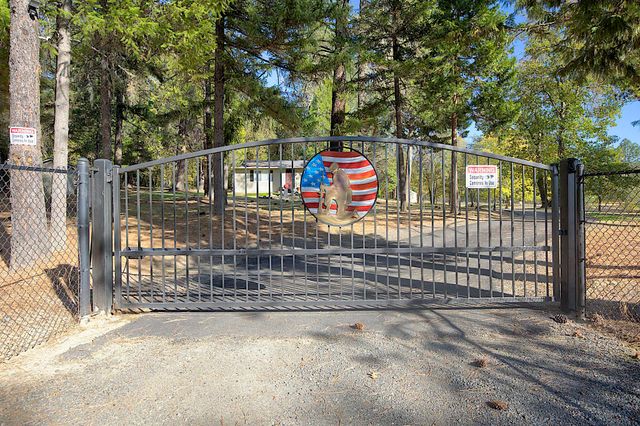 6995 Monument Drive, Grants Pass, OR 97526