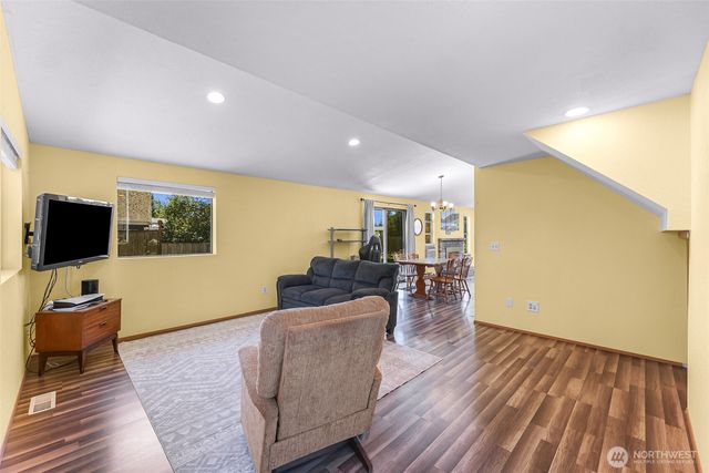 4916 139th Place NE, Marysville, WA 98271