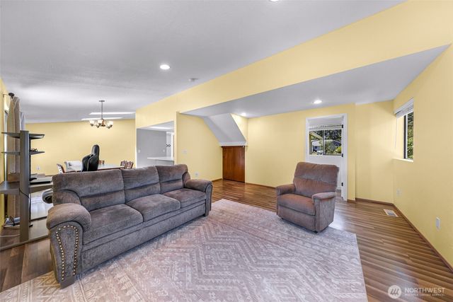 4916 139th Place NE, Marysville, WA 98271