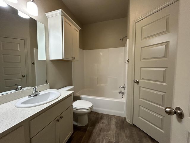 2134 10th Street, Lubbock, TX 79401