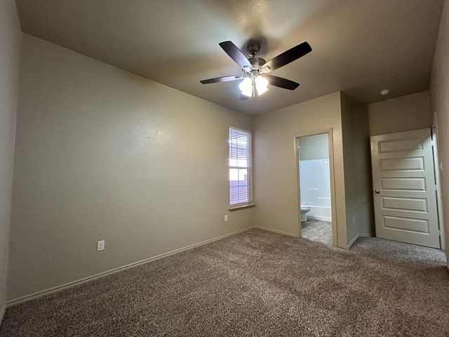 2134 10th Street, Lubbock, TX 79401