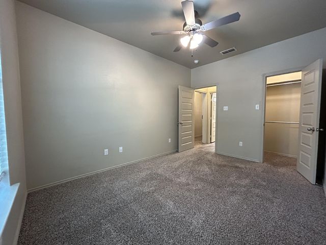 2134 10th Street, Lubbock, TX 79401