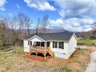 105 Stormy Way, Waynesville, NC 28785