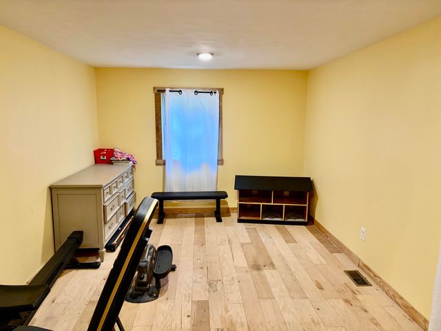 915 Oscar Morgan Road, Strunk, KY 42649