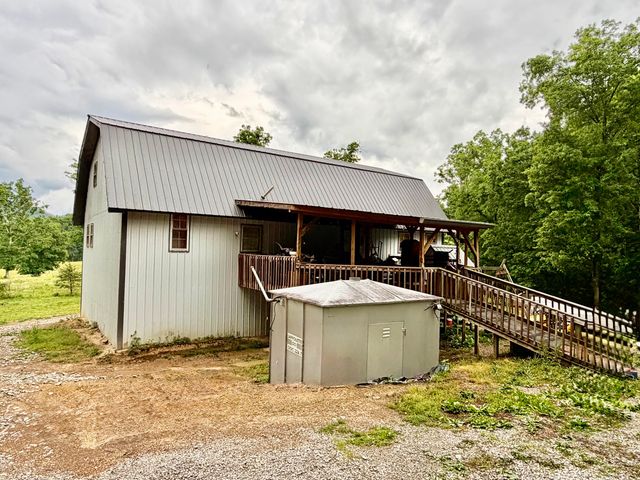 915 Oscar Morgan Road, Strunk, KY 42649