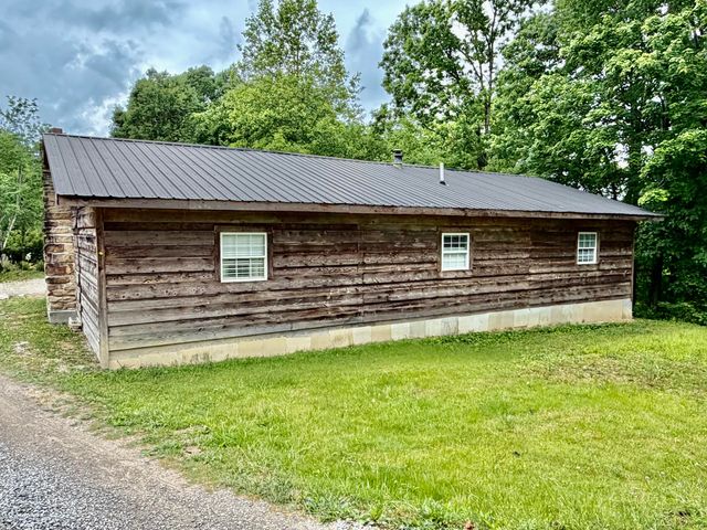915 Oscar Morgan Road, Strunk, KY 42649