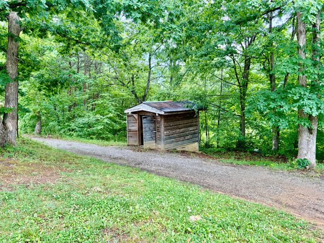915 Oscar Morgan Road, Strunk, KY 42649