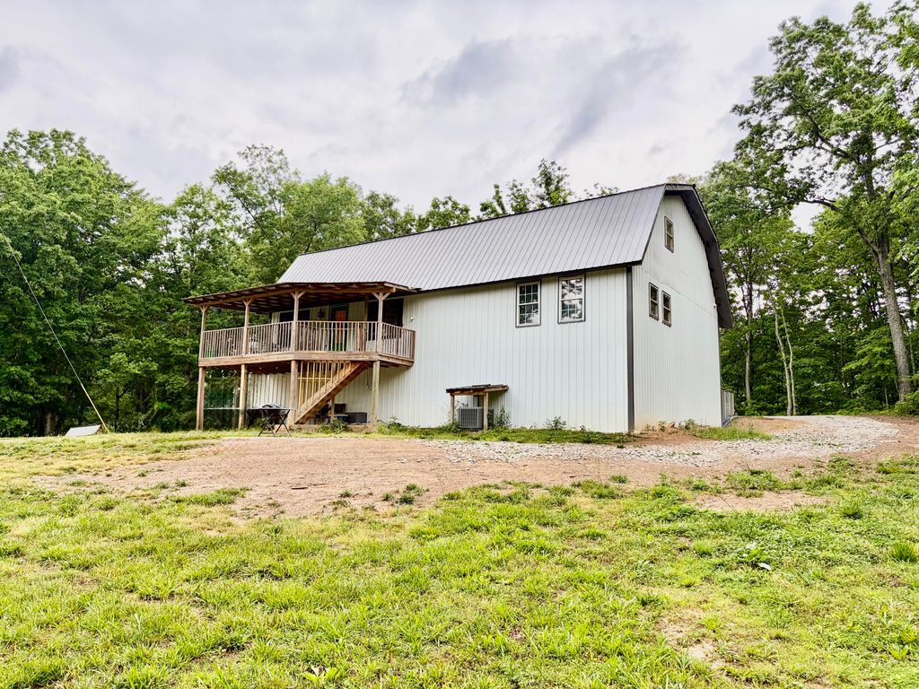 915 Oscar Morgan Road, Strunk, KY 42649