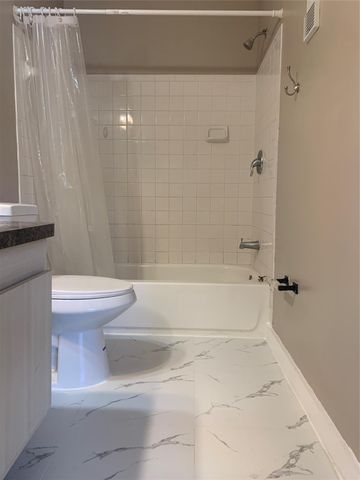 312 NW 106TH TE 312, Pembroke Pines, FL 33026