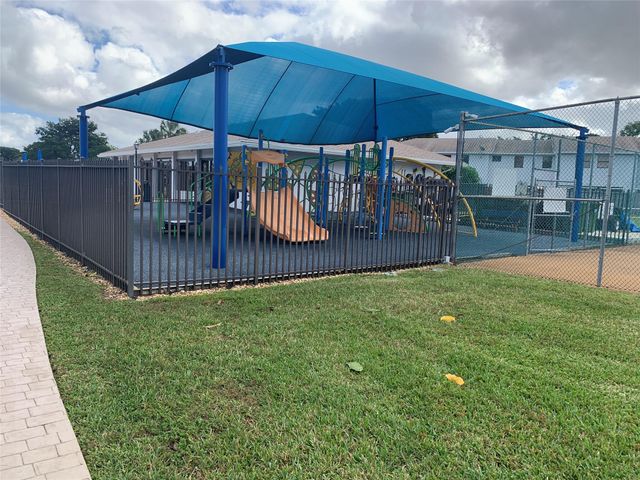 312 NW 106TH TE 312, Pembroke Pines, FL 33026