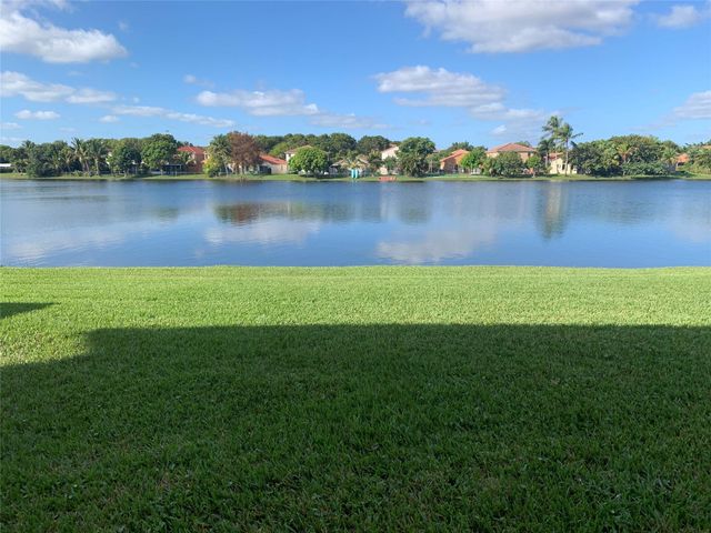 312 NW 106TH TE 312, Pembroke Pines, FL 33026