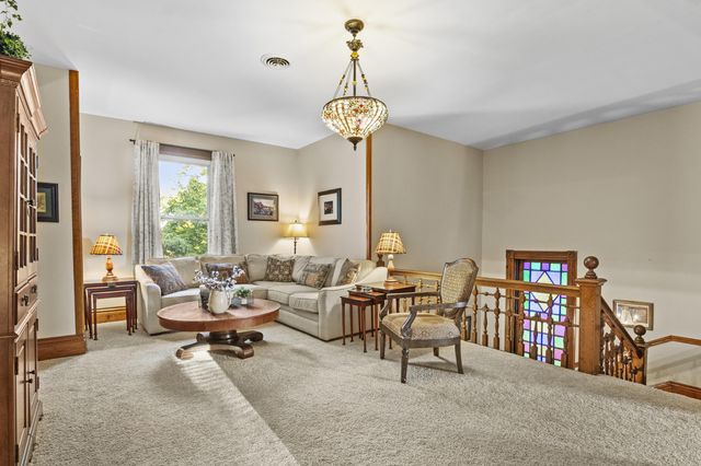 342 N Main Street, Harrodsburg, KY 40330