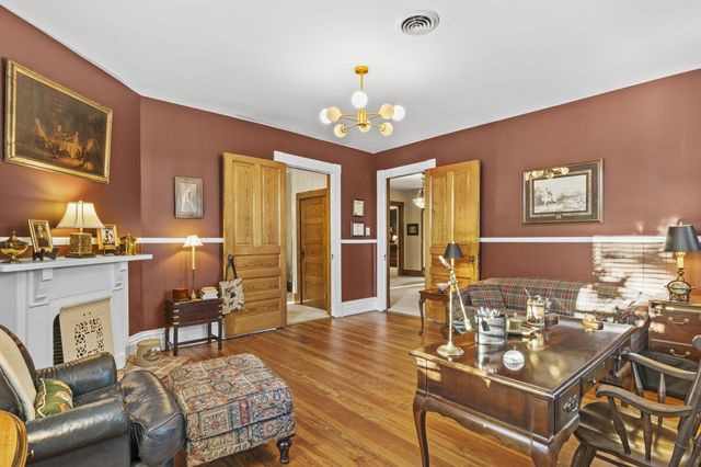 342 N Main Street, Harrodsburg, KY 40330