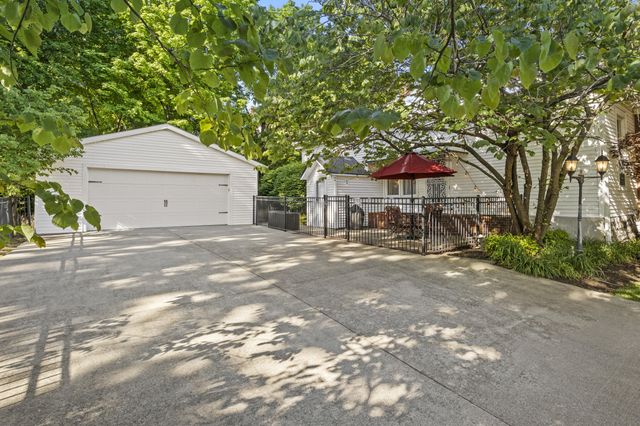 342 N Main Street, Harrodsburg, KY 40330