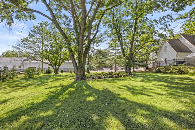 342 N Main Street, Harrodsburg, KY 40330
