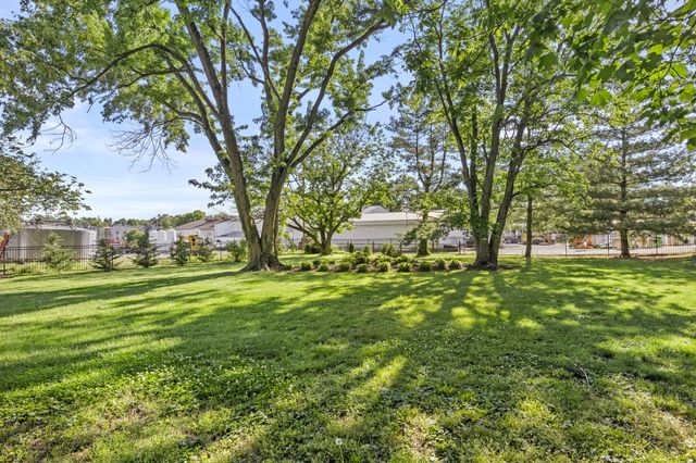 342 N Main Street, Harrodsburg, KY 40330