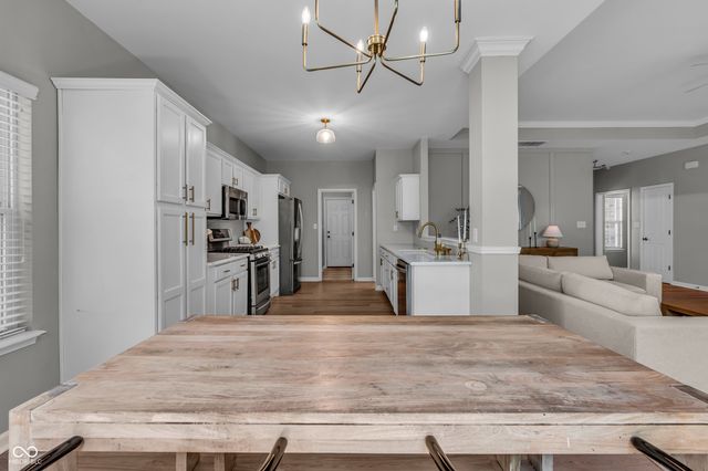 5000 Willow Road, Zionsville, IN 46077