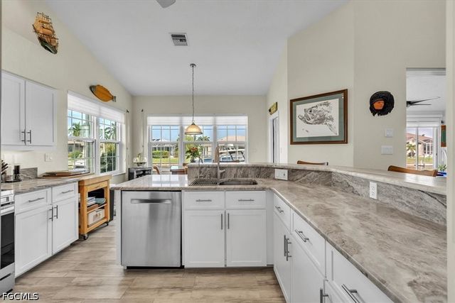 3800 Bal Harbor BLVD 311, Punta Gorda, FL 33950