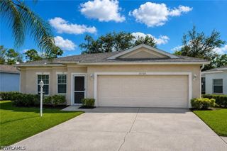 10710 SAN TROPEZ CIR, Estero, FL 33928