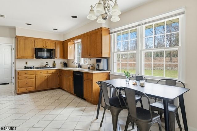23 JAN RIVER DRIVE, Upper Saddle River Boro, NJ 07458