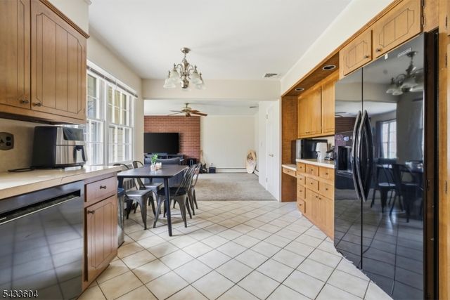 23 JAN RIVER DRIVE, Upper Saddle River Boro, NJ 07458