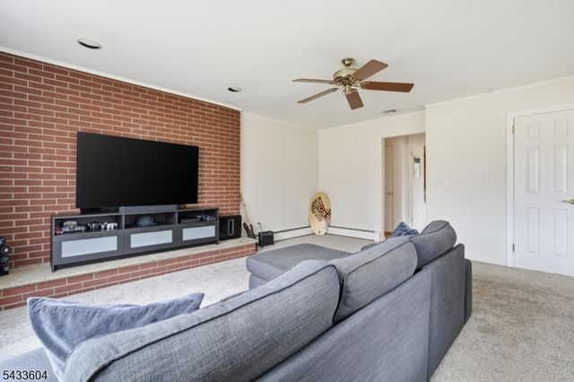 23 JAN RIVER DRIVE, Upper Saddle River Boro, NJ 07458