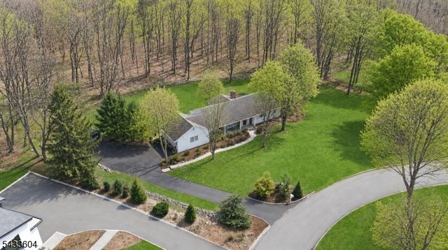 23 JAN RIVER DRIVE, Upper Saddle River Boro, NJ 07458